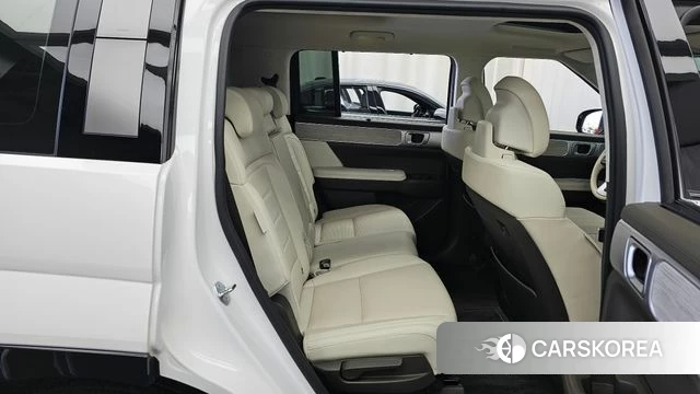 Hyundai Santa Fe (MX5) 2023 Белый из Кореи, фото 3