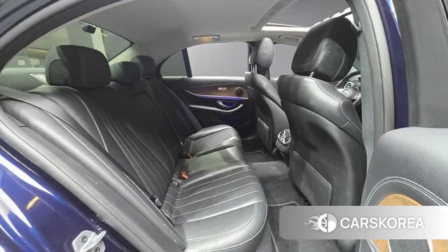 Mercedes-Benz E-Class W213 2019 Синий из Кореи, фото 3