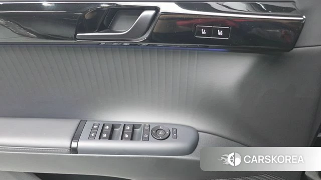 Hyundai Grandeur Hybrid (GN7) 2023 Черный из Кореи, фото 3