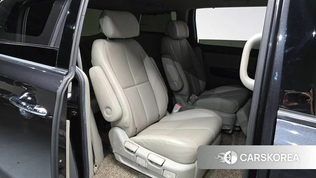 Kia The New Carnival 2020 Черный из Кореи, фото 3