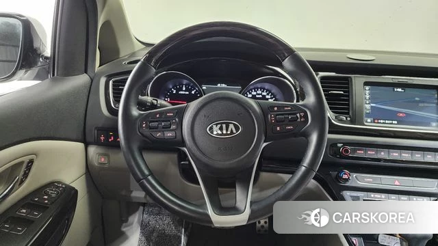 Kia The New Carnival 2018 Белый из Кореи, фото 3