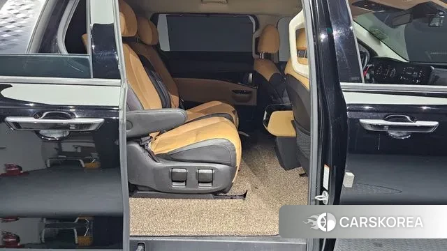 Kia Carnival 4th generation 2021 Черный из Кореи, фото 3