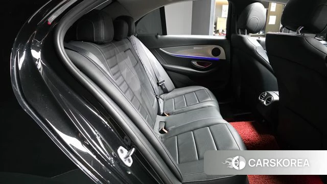 Mercedes-Benz E-Class W213 2019 Черный из Кореи, фото 3