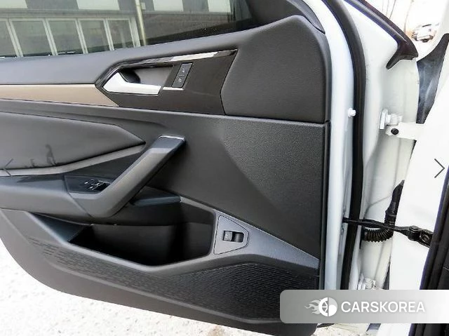 Volkswagen 7th Generation of Jetta 2021 Белый из Кореи, фото 3