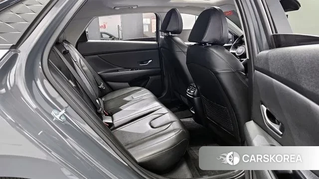 Hyundai The New Avante (CN7) 2024 Серый из Кореи, фото 3