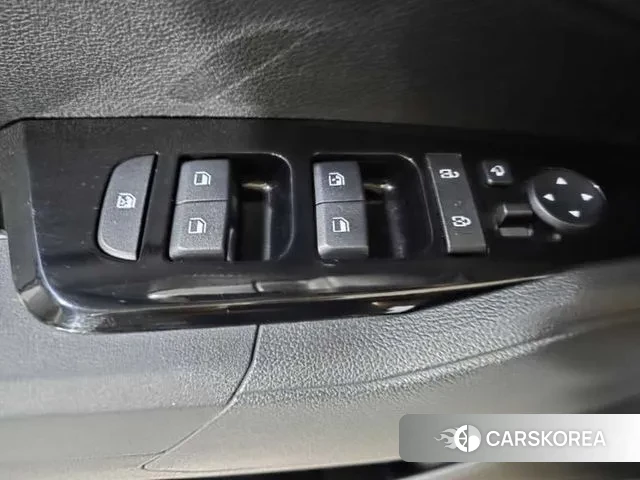 Kia Sportage 5th Generation 2021 Черный из Кореи, фото 3