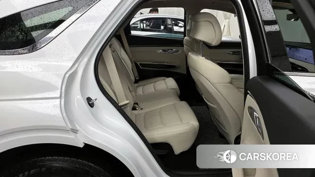 Genesis GV70 2024 Белый из Кореи, фото 3