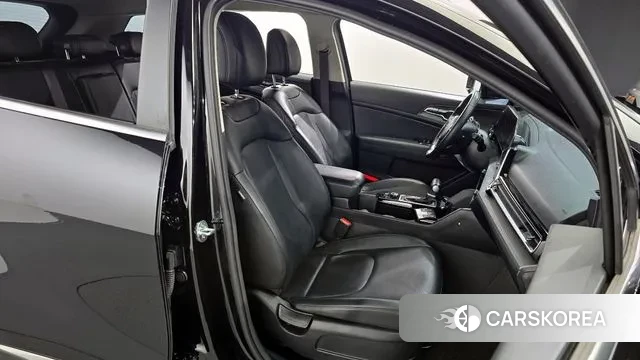 Kia Sportage 5th Generation 2021 Черный из Кореи, фото 3