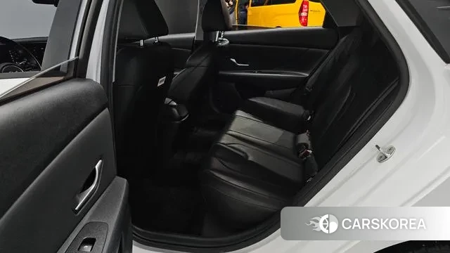 Hyundai Avante (CN7) 2022 Белый из Кореи, фото 3