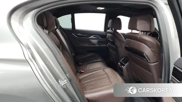 BMW 7 Series (G11) 2020 Серый из Кореи, фото 3