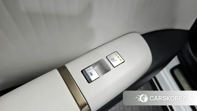 Hyundai Grandeur Hybrid (GN7) 2023 Белый из Кореи, фото 3