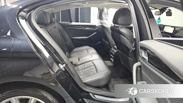 BMW 5 Series (G30) 2019 Черный из Кореи, фото 3