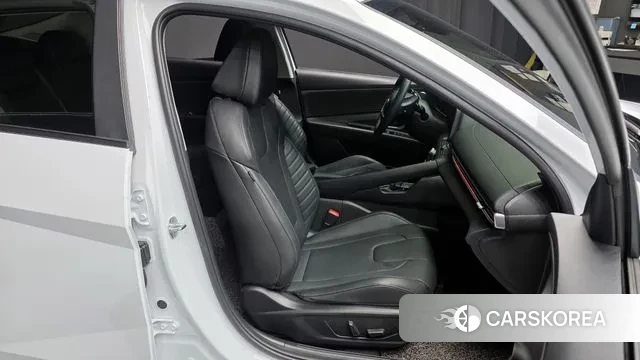 Hyundai Avante (CN7) 2022 Белый из Кореи, фото 3