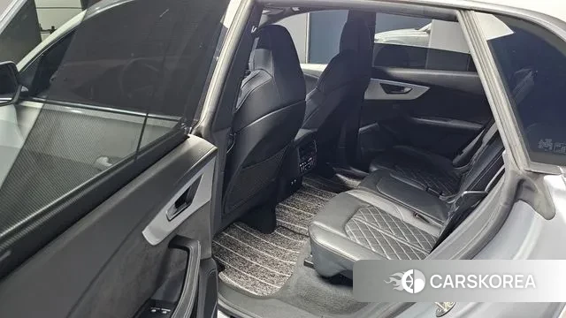 Audi Q8 (4M) 2021 Белый из Кореи, фото 3