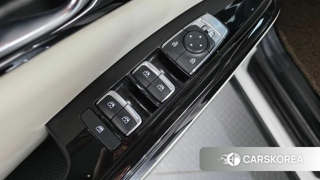 Kia Carnival 4th generation 2023 Белый из Кореи, фото 3