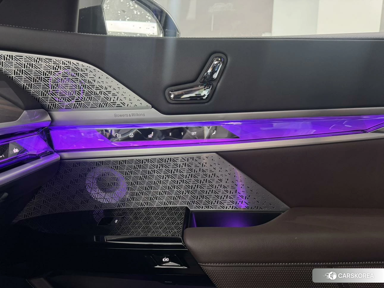 BMW i7 2022 Темно-серый из Китая, фото 3