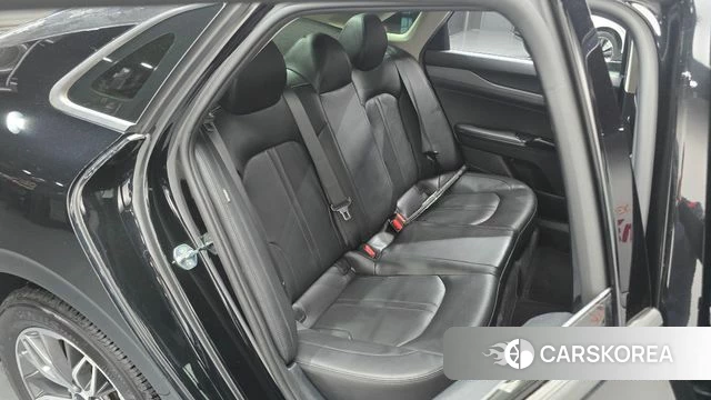 Kia K5 3rd generation 2023 Черный из Кореи, фото 3