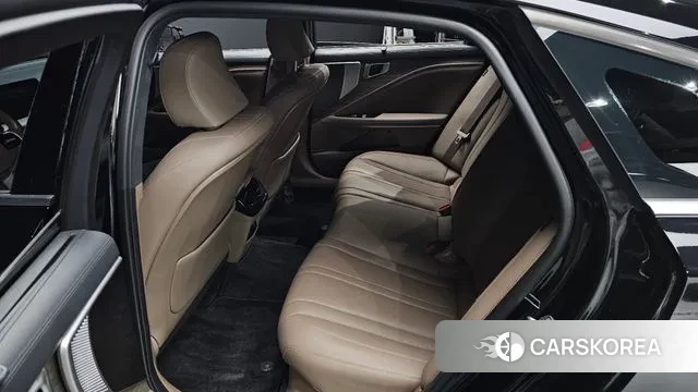 Kia K8 Hybrid 2022 Черный из Кореи, фото 3