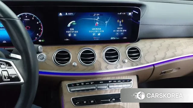 Mercedes-Benz E-Class W213 2021 Черный из Кореи, фото 3