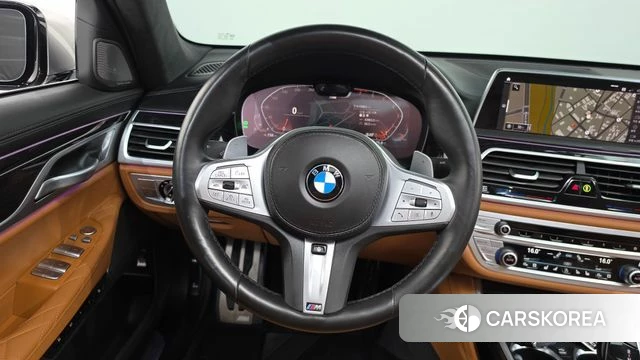 BMW 7 Series (G11) 2021 Серебристо-серый из Кореи, фото 3