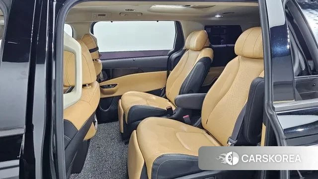 Kia Carnival 4th generation 2021 Черный из Кореи, фото 3