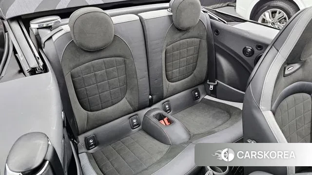 Mini Cooper S Convertible 2023 Белый из Кореи, фото 3