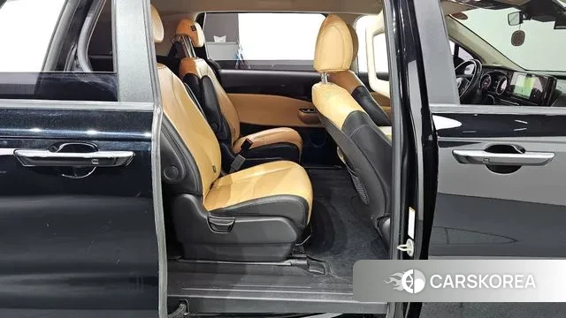 Kia Carnival 4th generation 2022 Черный из Кореи, фото 3