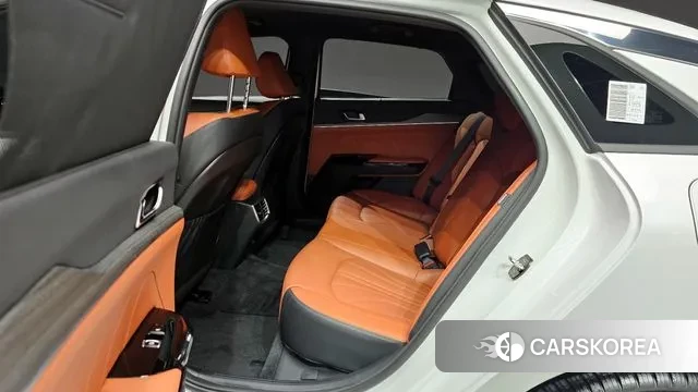 Kia The New K5 3rd generation 2025 Белый из Кореи, фото 3