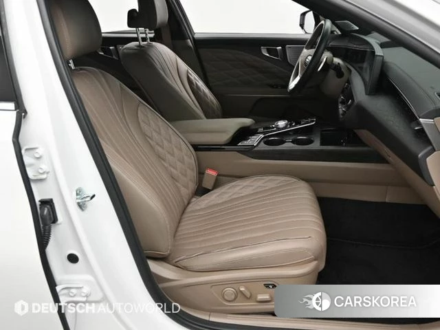 Kia K8 Hybrid 2024 Белый из Кореи, фото 3