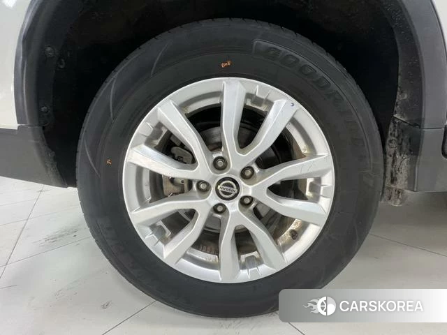 Nissan Qijun 2022 Белый из Китая, фото 3