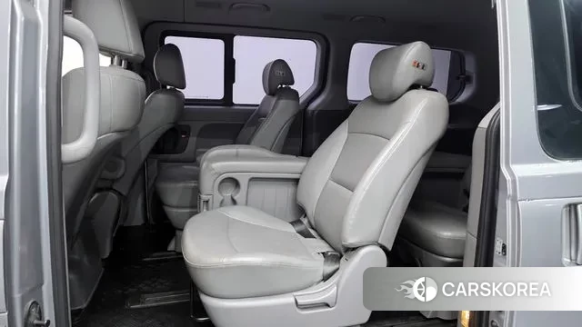 Hyundai The New Grand Starex 2019 Серебряный из Кореи, фото 3