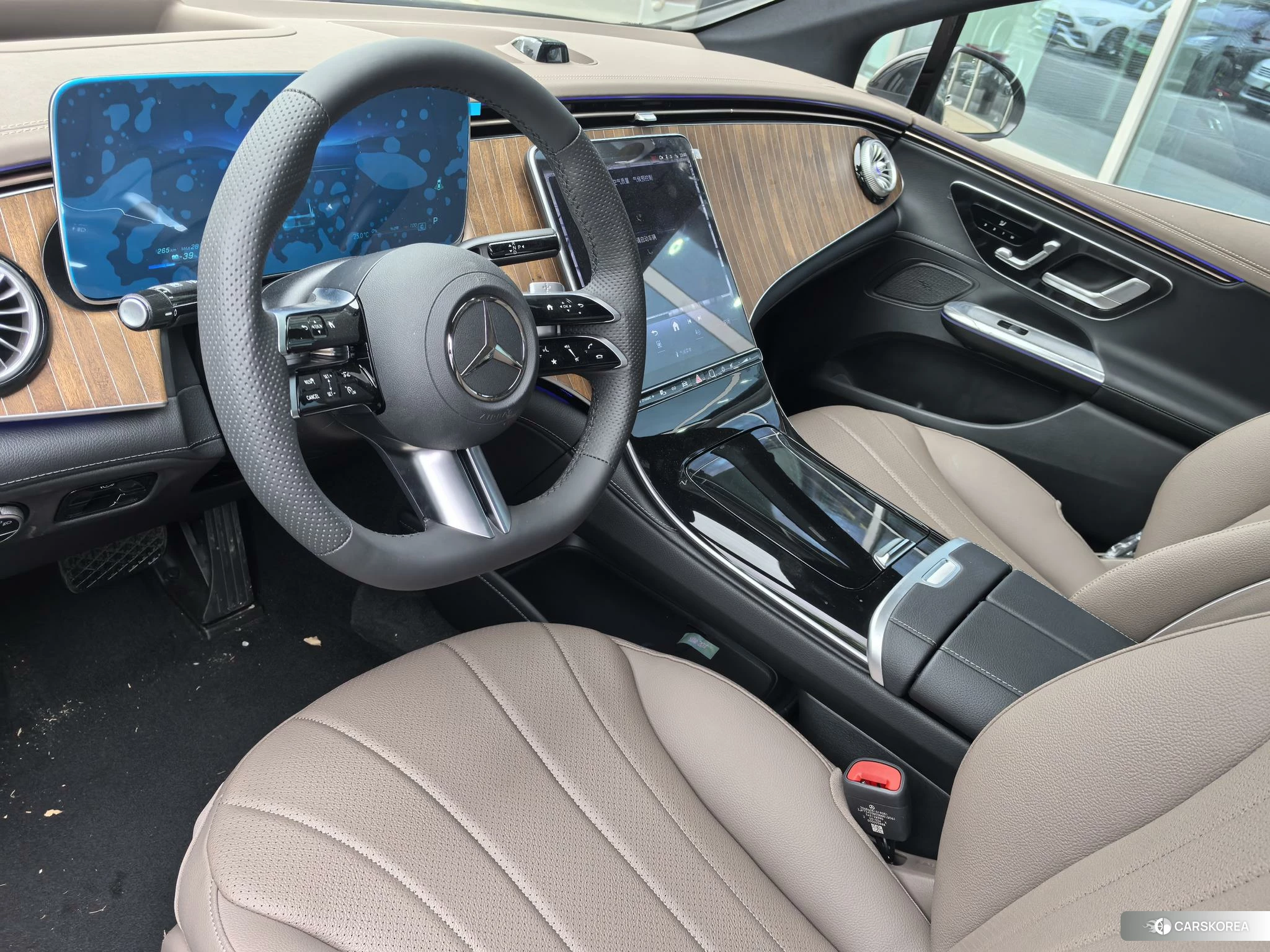 Mercedes-Benz EQE 2024 Черный из Китая, фото 3
