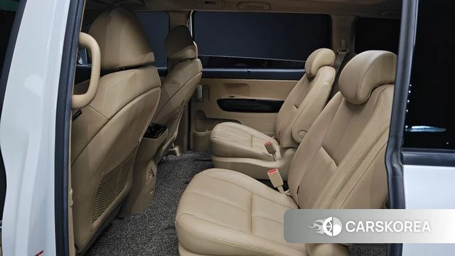 Kia The New Carnival 2019 Белый из Кореи, фото 3
