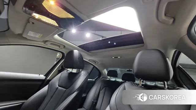 BMW 3 Series (G20) 2021 Белый из Кореи, фото 3