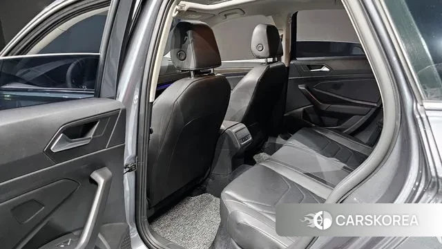 Volkswagen 7th Generation of Jetta 2021 Серый из Кореи, фото 3