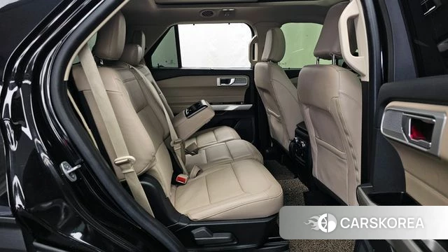 Ford Explorer 6th Generation 2022 Черный из Кореи, фото 3