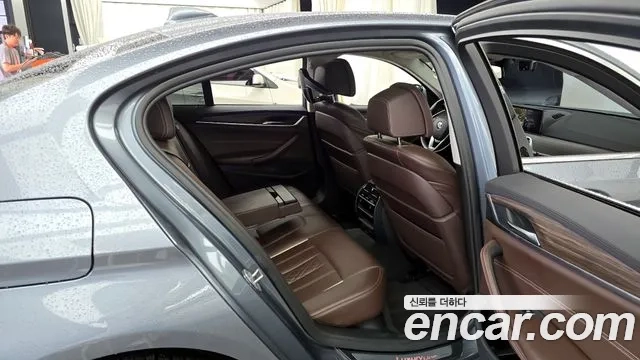 BMW 5 Series (G30) 2018 Серый из Кореи, фото 3