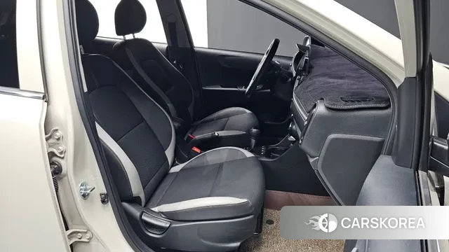 Kia Morning Urban (JA) 2022 Жемчужный цвет из Кореи, фото 3