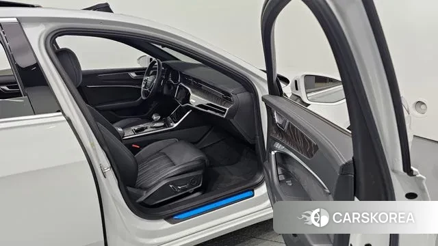 Audi A6 (C8) id 2900736 из Кореи 3