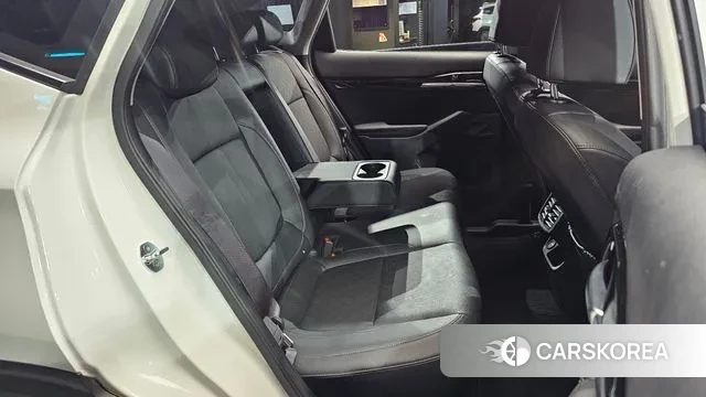 Kia Seltos 2022 Белый из Кореи, фото 3