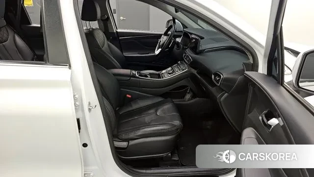 Hyundai The New Santa Fe 2022 Белый из Кореи, фото 3