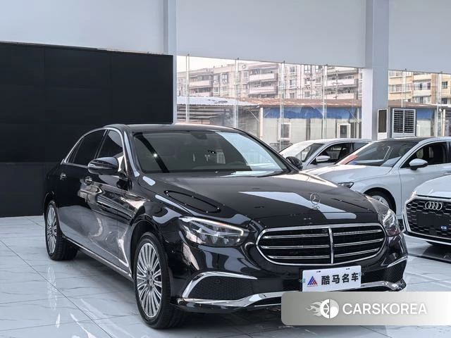 Mercedes-Benz E-class 2022 Черный из Китая, фото 3