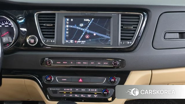 Kia All New Carnival 2018 Белый из Кореи, фото 3