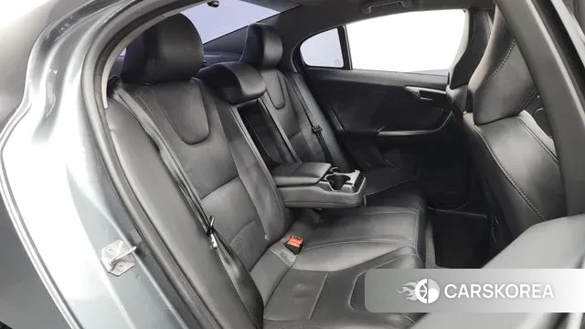 Volvo S60 2018 Серый из Кореи, фото 3