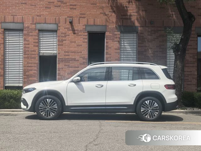 Mercedes-Benz EQB 2025 Белый из Китая, фото 3