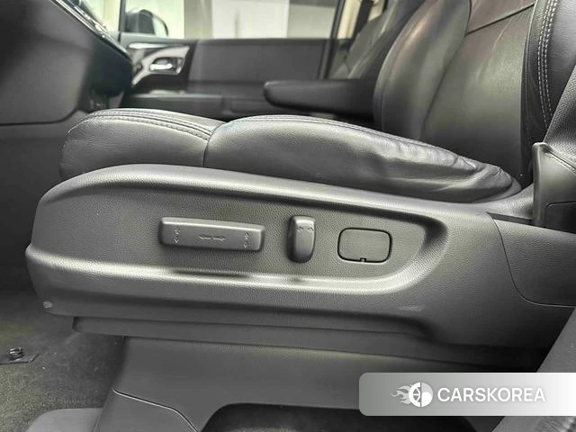 Honda Odyssey 2019 Черный из Китая, фото 3