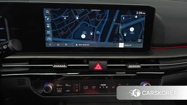 Kia The New Sportage 5th Generation Hybrid 2025 Черный из Кореи, фото 3