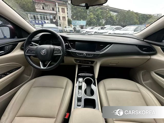 Buick Regal 2022 Красный из Китая, фото 3