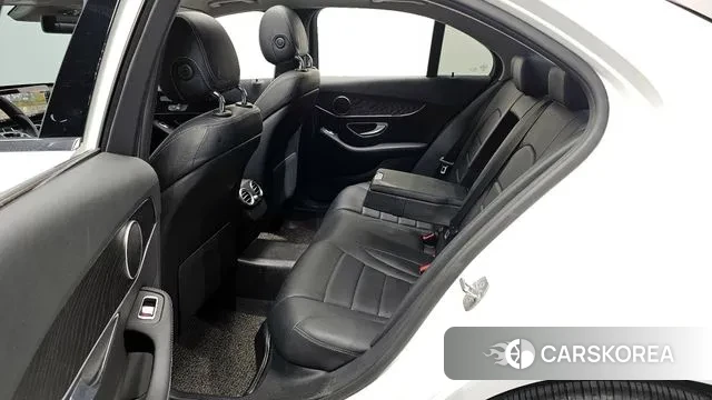 Mercedes-Benz C-Class W205 2019 Белый из Кореи, фото 3