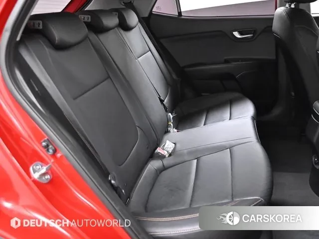 Kia Stonic 2019 Красный из Кореи, фото 3